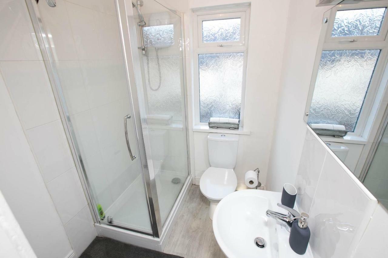 Stylish Home With Smart Technology Belfast Exterior foto